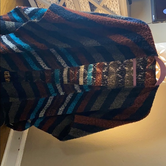 Striped overpiece! - Picture 3 of 3